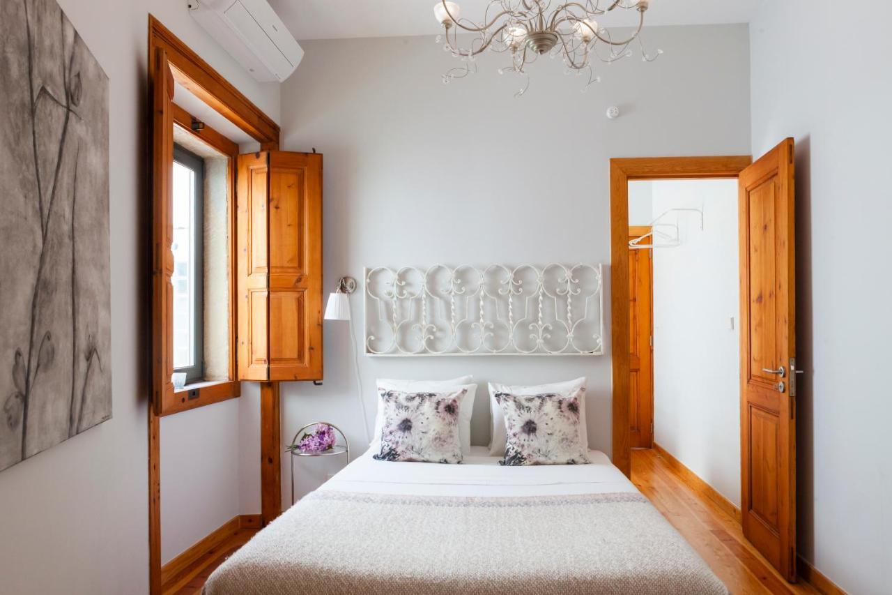 Alfama Terrace Apartment With Authentic XVIII Tiles And Historic Notes 3 Bedrooms & 2 Bathrooms Ac Lisboa Kültér fotó