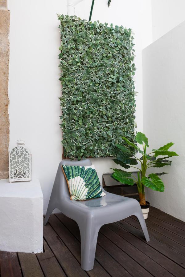 Alfama Terrace Apartment With Authentic XVIII Tiles And Historic Notes 3 Bedrooms & 2 Bathrooms Ac Lisboa Kültér fotó