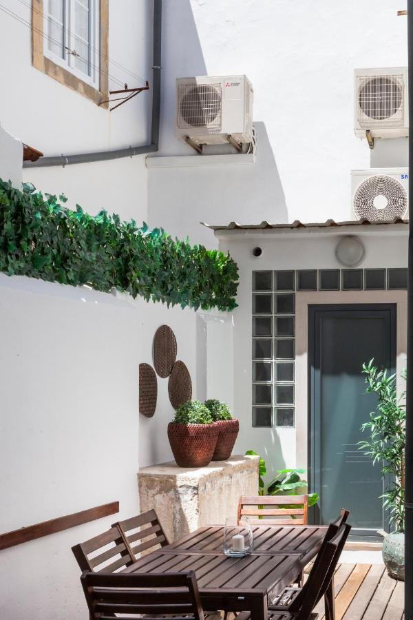 Alfama Terrace Apartment With Authentic XVIII Tiles And Historic Notes 3 Bedrooms & 2 Bathrooms Ac Lisboa Kültér fotó