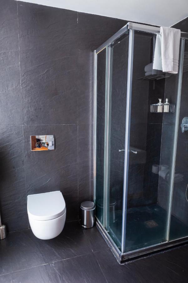 Alfama Terrace Apartment With Authentic XVIII Tiles And Historic Notes 3 Bedrooms & 2 Bathrooms Ac Lisboa Kültér fotó